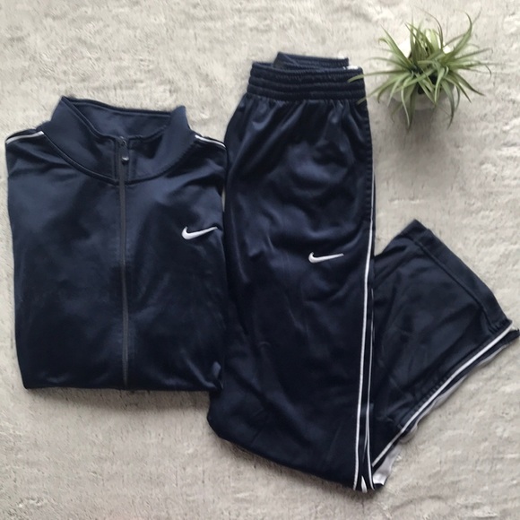Nike Other - Men’s Nike Basketball Full Track Suit